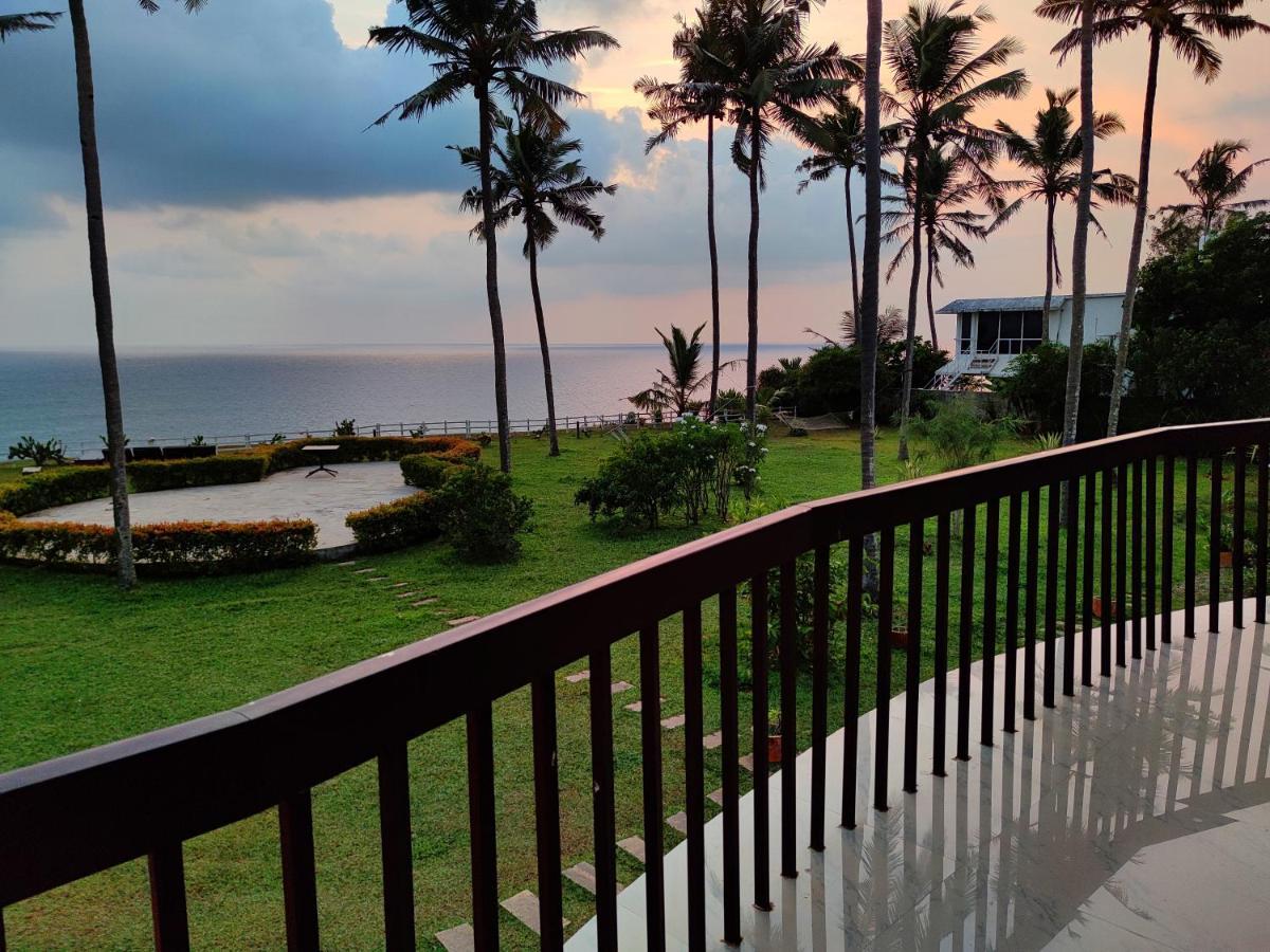 Pura Vida Varkala Hotel Exterior photo